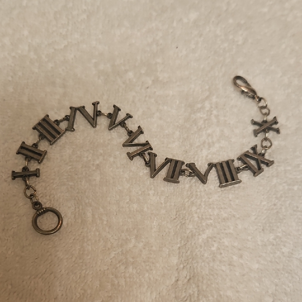 Silver Roman Numeral Bracelet